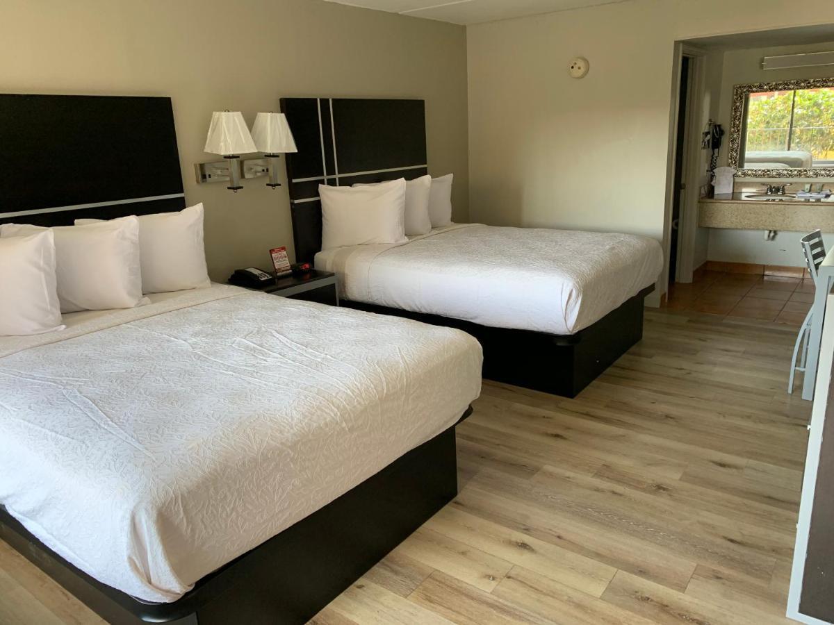 South Padre Island Lodge Экстерьер фото