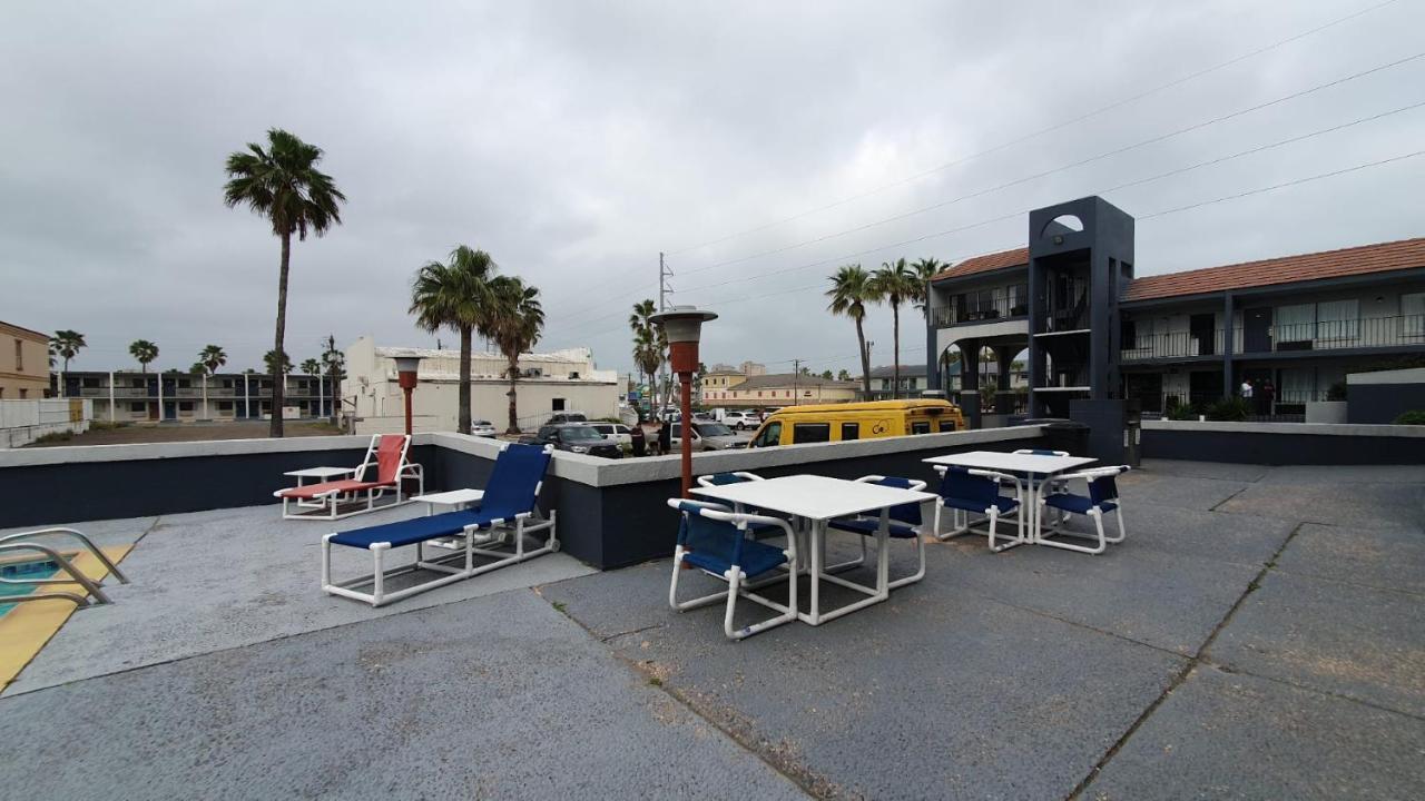 South Padre Island Lodge Экстерьер фото
