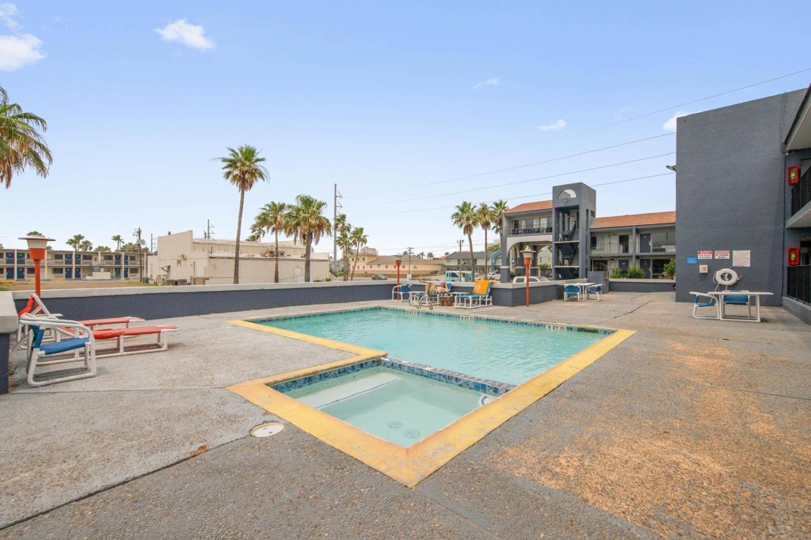 South Padre Island Lodge Экстерьер фото